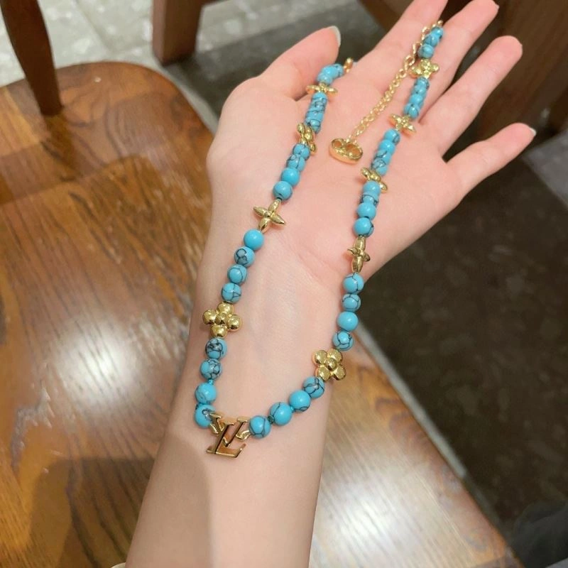 TechFriendly Louis Vuitton Necklaces 251014