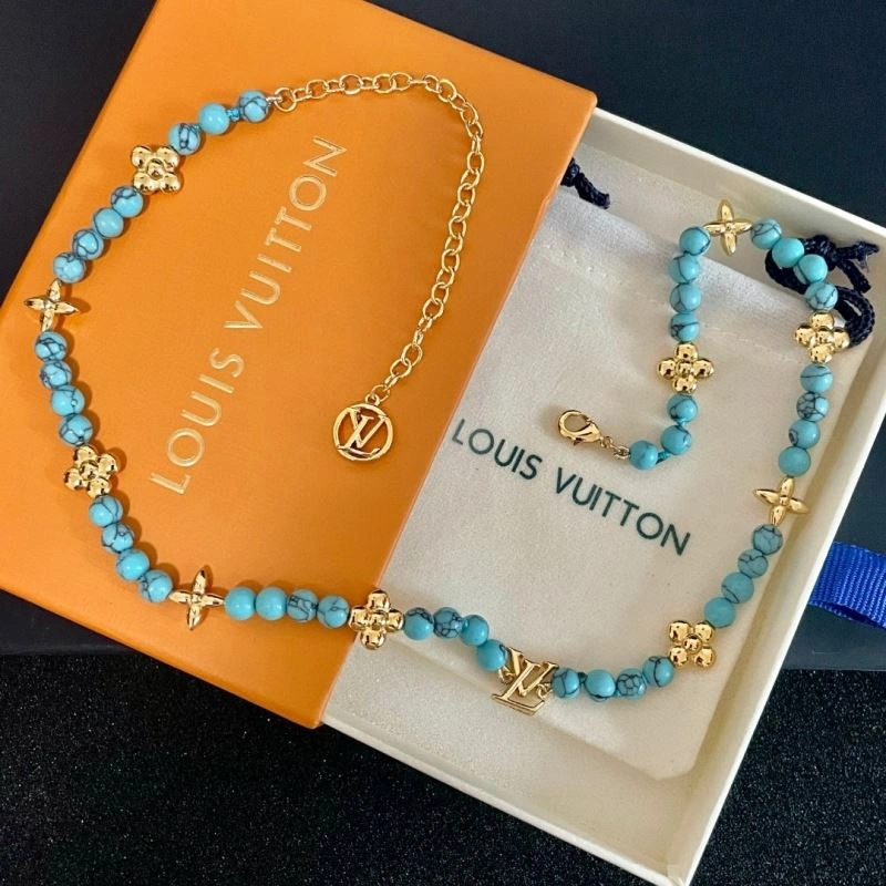 TechFriendly Louis Vuitton Necklaces 251014