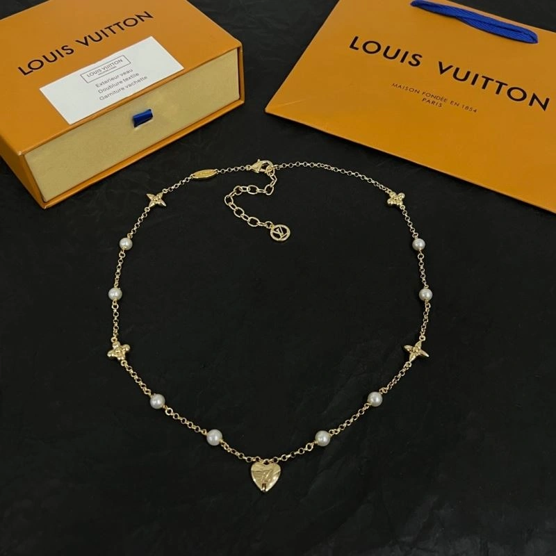 Louis Vuitton Necklaces Durable 250989