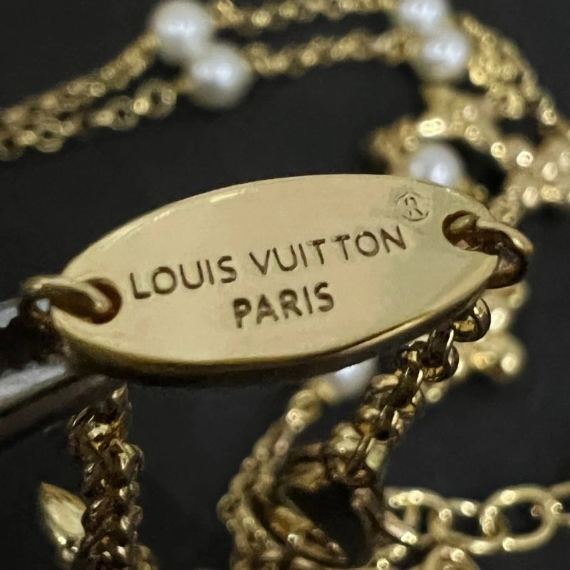 Louis Vuitton Necklaces Durable 250989