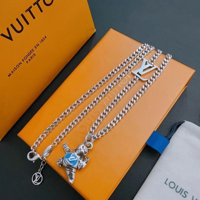 Louis Vuitton Necklaces Minimalist 250993