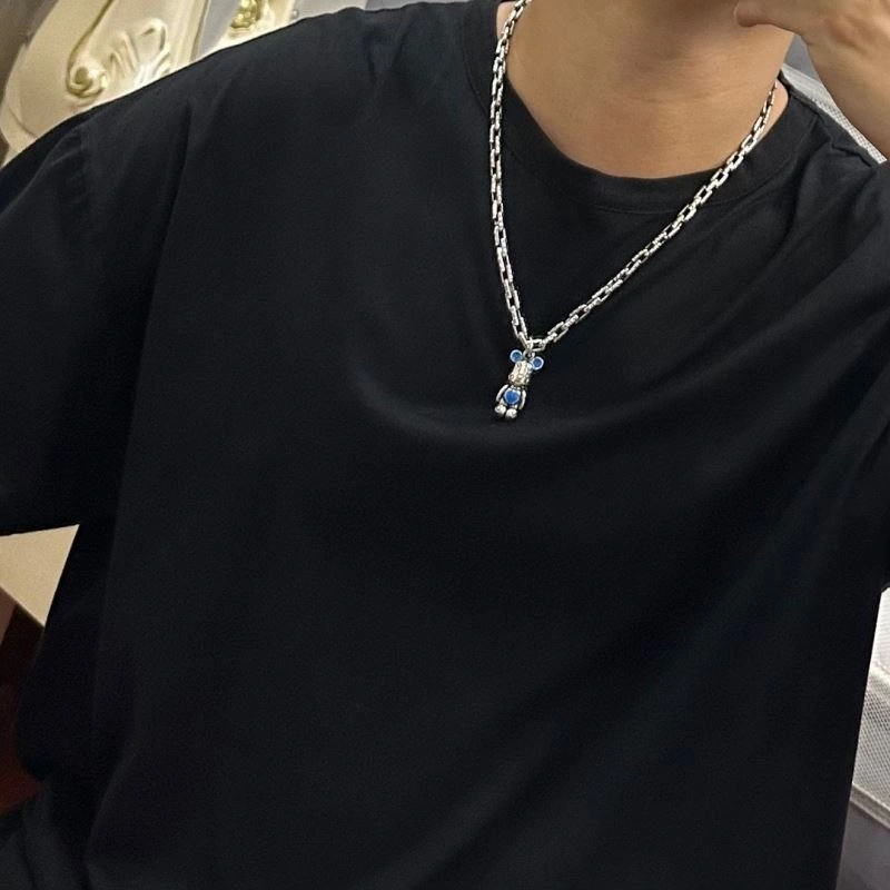 Louis Vuitton Necklaces WrinkleFree 250998