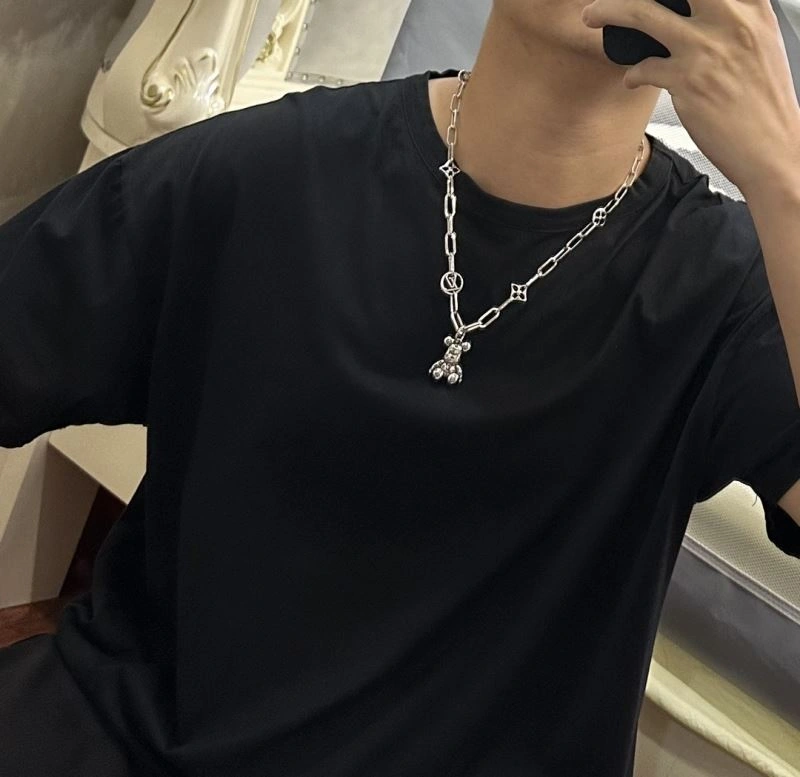 Louis Vuitton Necklaces Bold 251012