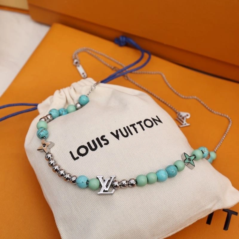 HighPerformance Louis Vuitton Necklaces 251006
