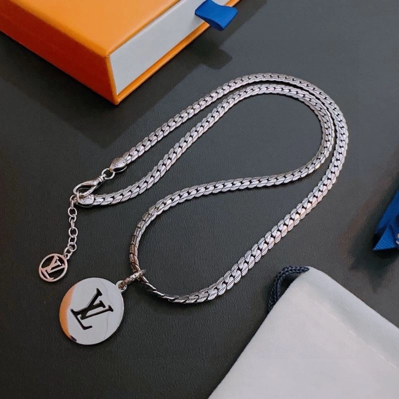 Louis Vuitton Necklaces Reliable 250924