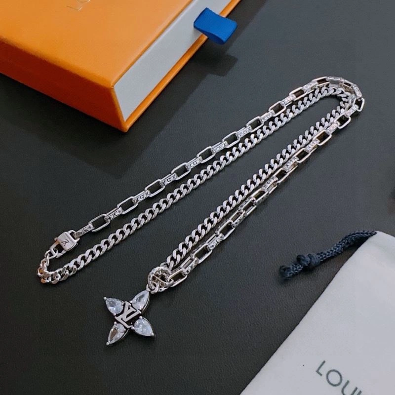 Louis Vuitton Necklaces Tailored 250928