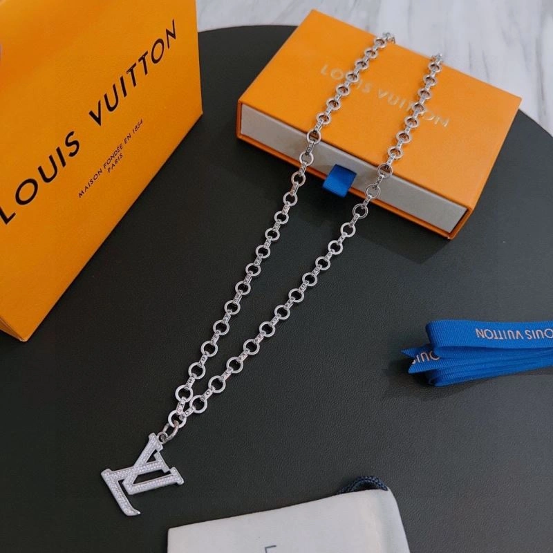 RelaxedFit Louis Vuitton Necklaces 250903