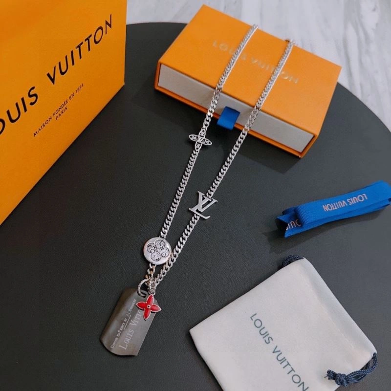 Louis Vuitton Necklaces Neat 250914