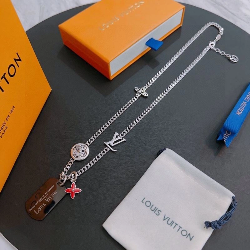 Louis Vuitton Necklaces Neat 250914