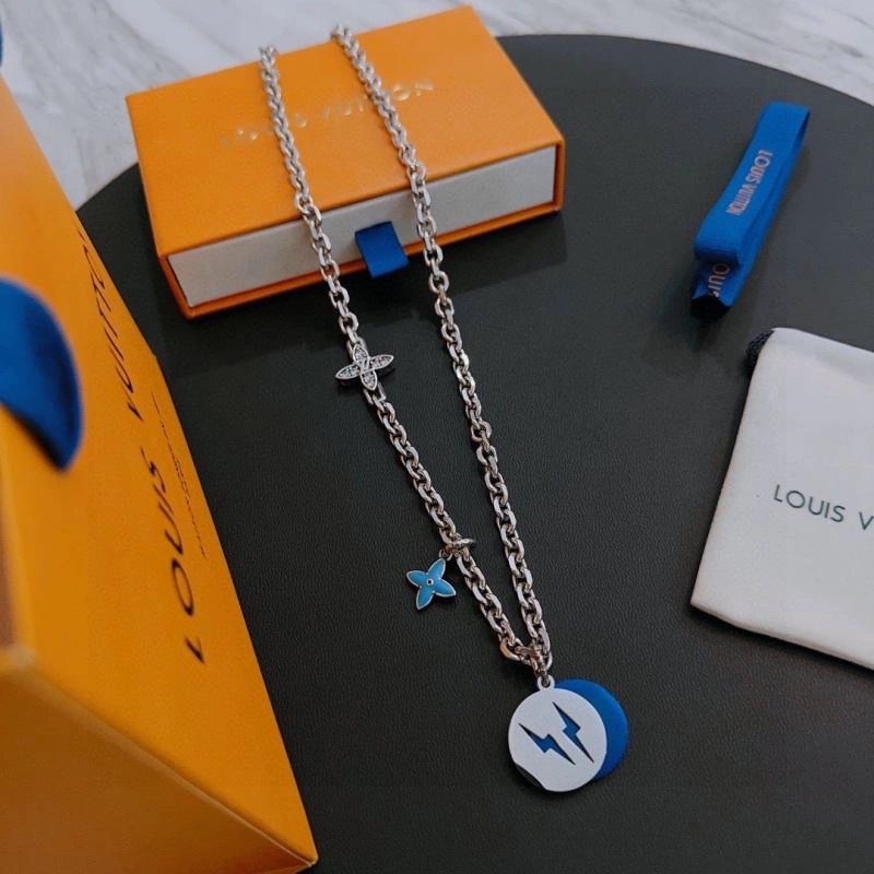 Louis Vuitton Necklaces Premium 250917