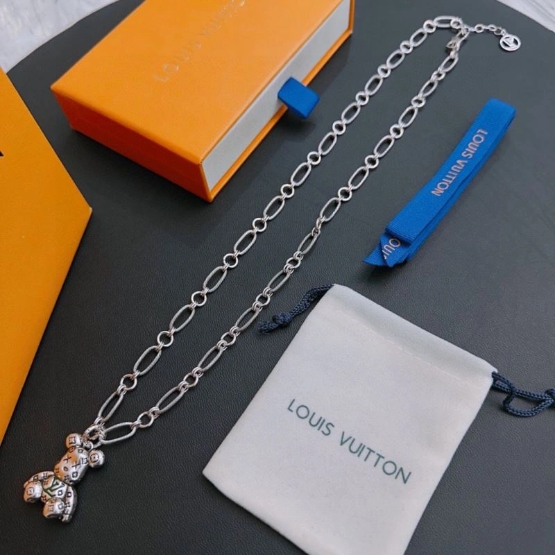Louis Vuitton Necklaces Durable 250919