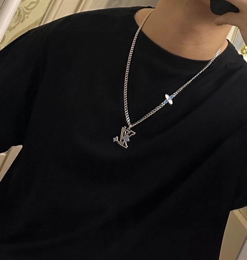 Louis Vuitton Necklaces Cozy 250911