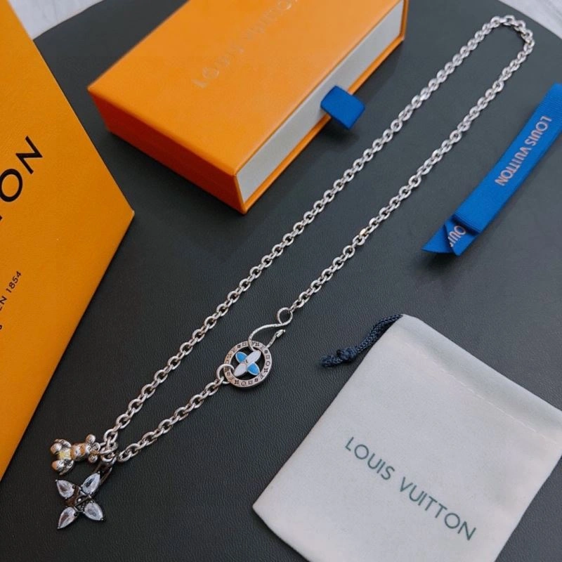 EasyCare Louis Vuitton Necklaces 250927