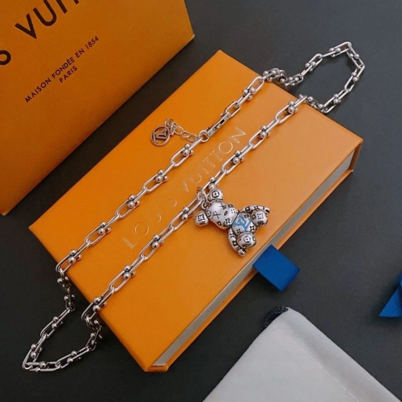 Louis Vuitton Necklaces Unique 250915