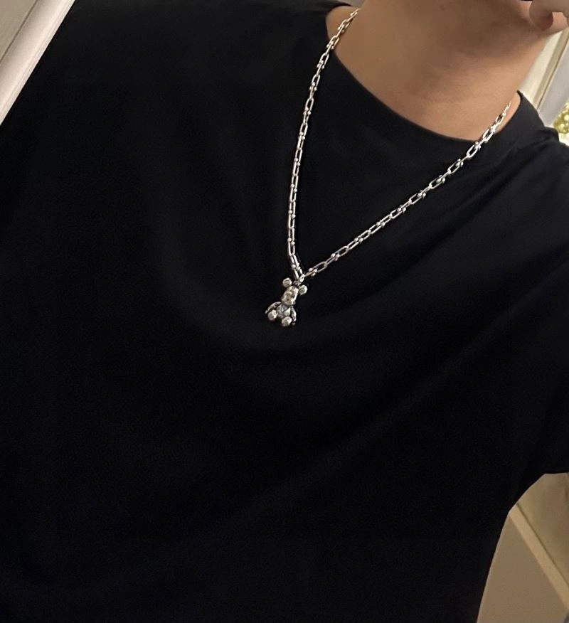 Louis Vuitton Necklaces Unique 250915