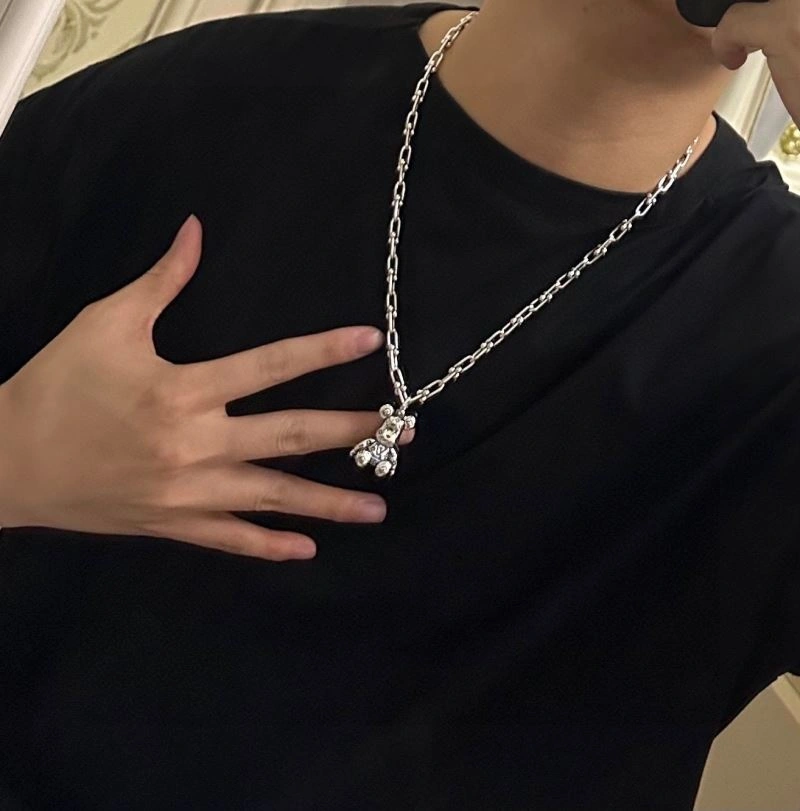 Louis Vuitton Necklaces Unique 250915