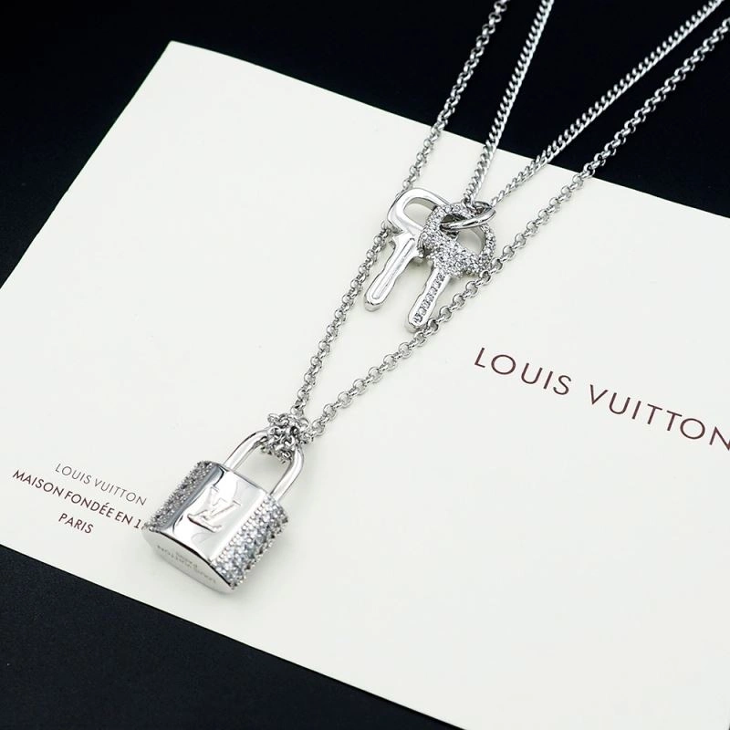 MultiPurpose Louis Vuitton Necklaces 250926