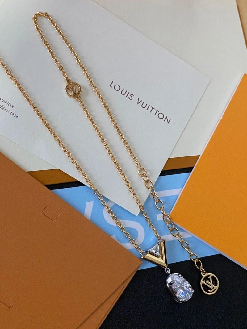 Louis Vuitton Necklaces Tailored 250904