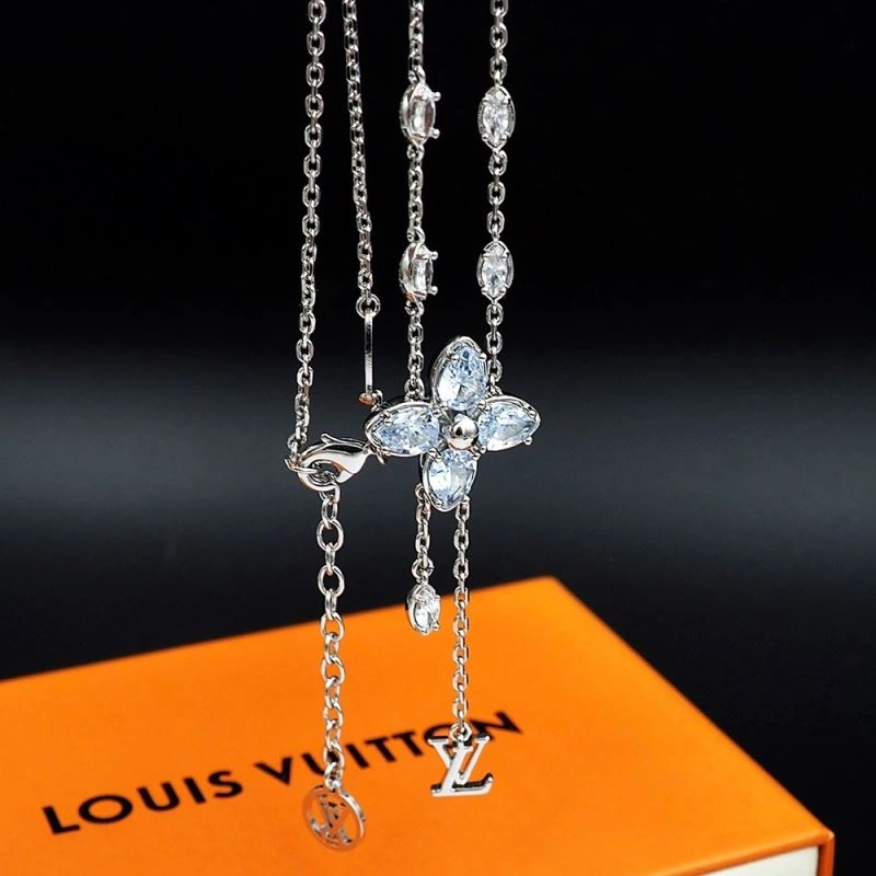 Louis Vuitton Necklaces Durable 250895