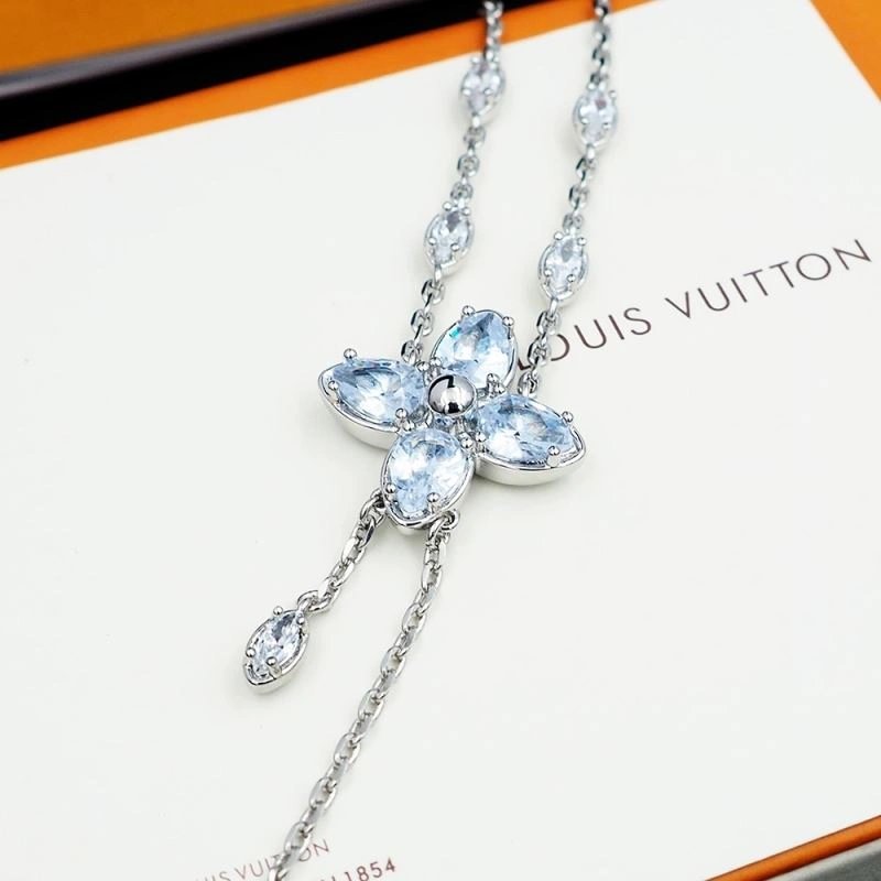 Louis Vuitton Necklaces Durable 250895