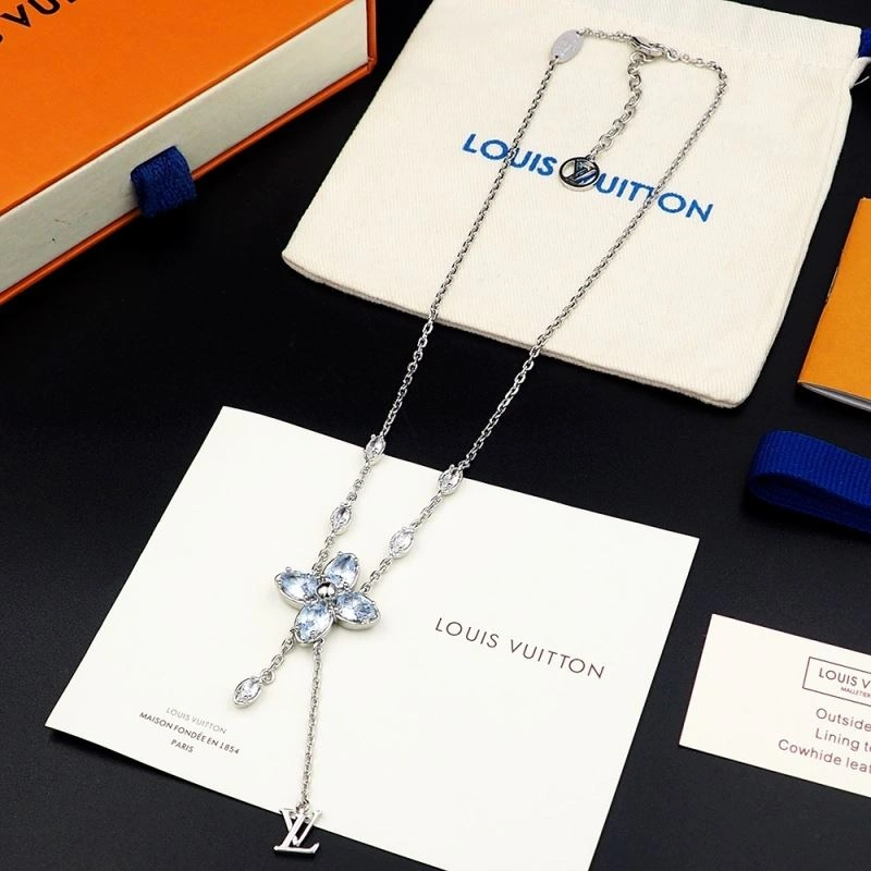 Louis Vuitton Necklaces Durable 250895