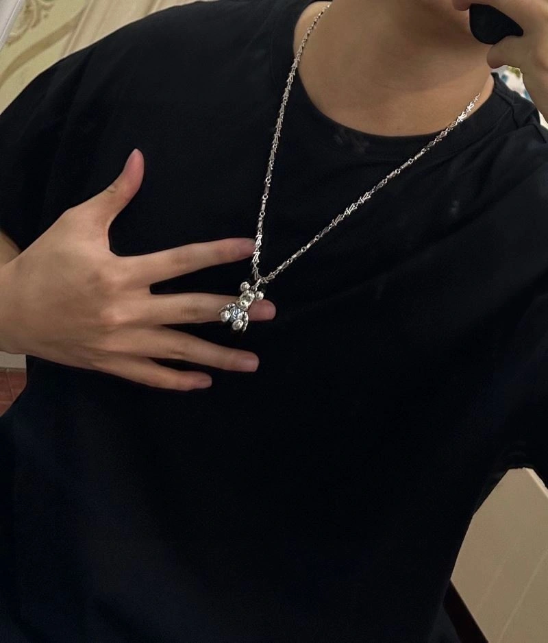 Louis Vuitton Necklaces EasyCare 250894