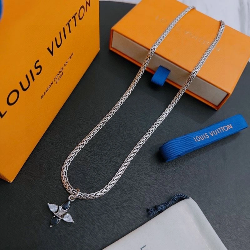 Louis Vuitton Necklaces Original 250893
