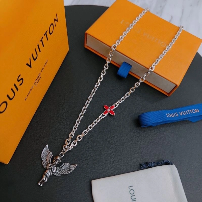 Louis Vuitton Necklaces Soft 250892