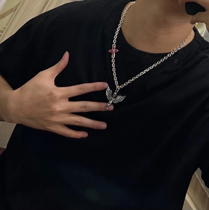 Louis Vuitton Necklaces Soft 250892