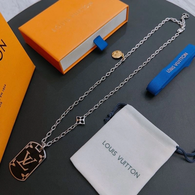 Louis Vuitton Necklaces MoistureWicking 250863
