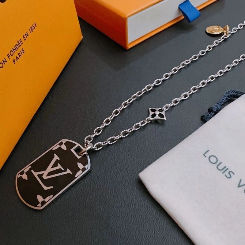 Louis Vuitton Necklaces MoistureWicking 250863