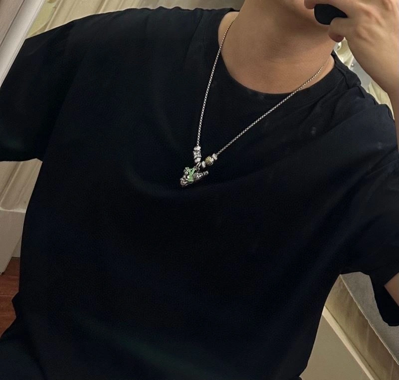 Louis Vuitton Necklaces Comfortable 250872