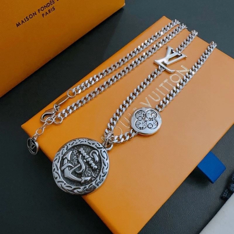 Soft Louis Vuitton Necklaces 250865
