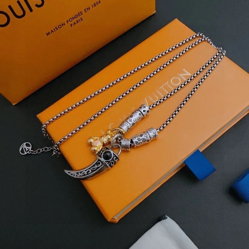 Unisex Louis Vuitton Necklaces 250888