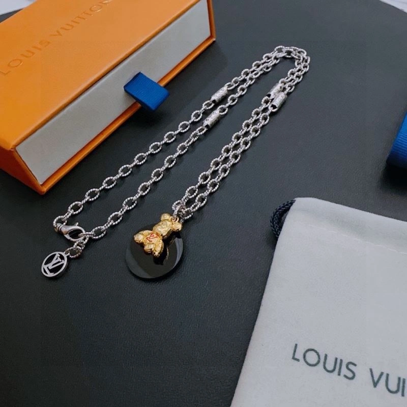 TravelReady Louis Vuitton Necklaces 250875