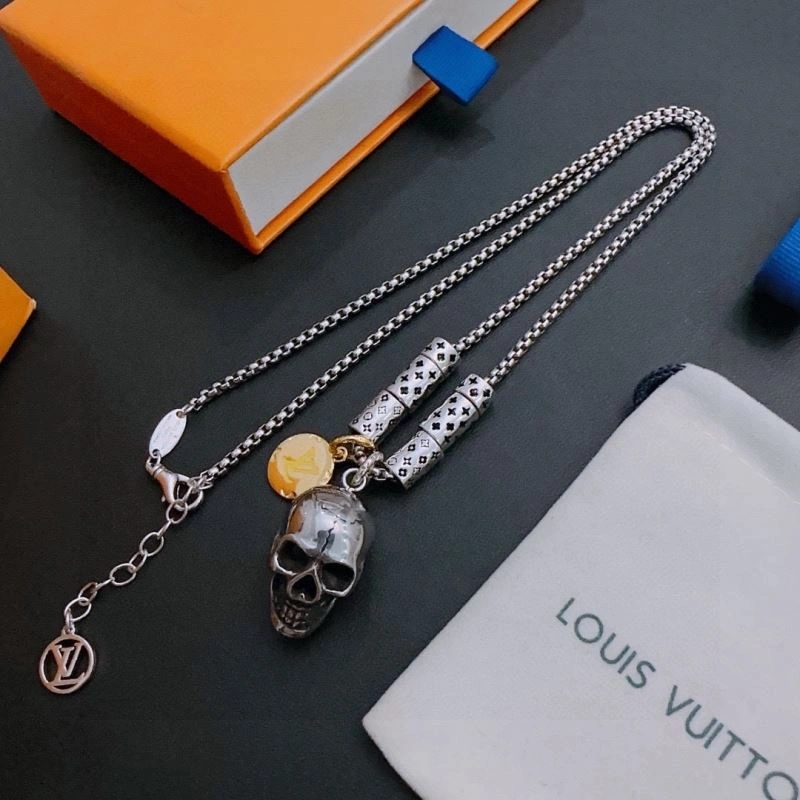 Original Louis Vuitton Necklaces 250862