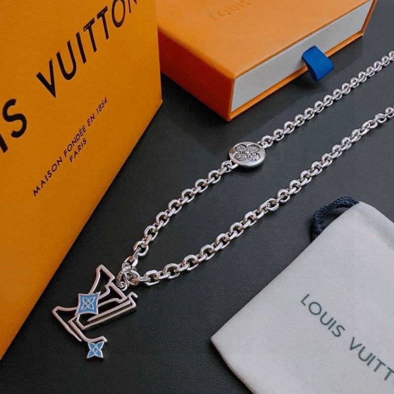 Louis Vuitton Necklaces Comfortable 250565