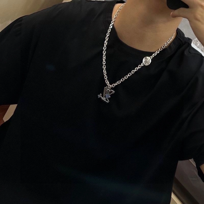 Louis Vuitton Necklaces Comfortable 250565