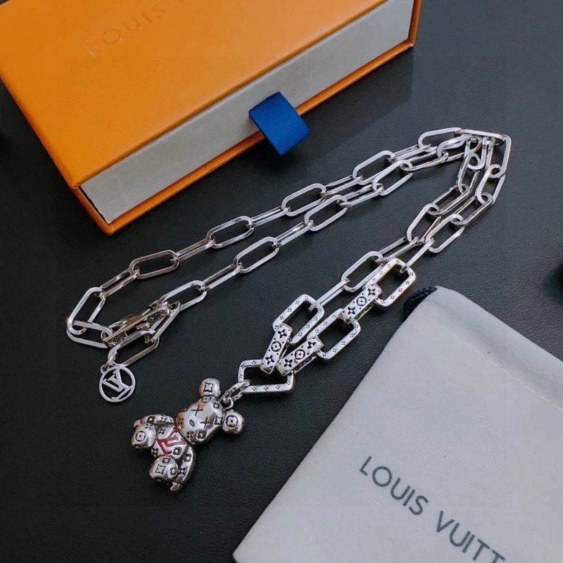 Louis Vuitton Necklaces FreshLook 250531