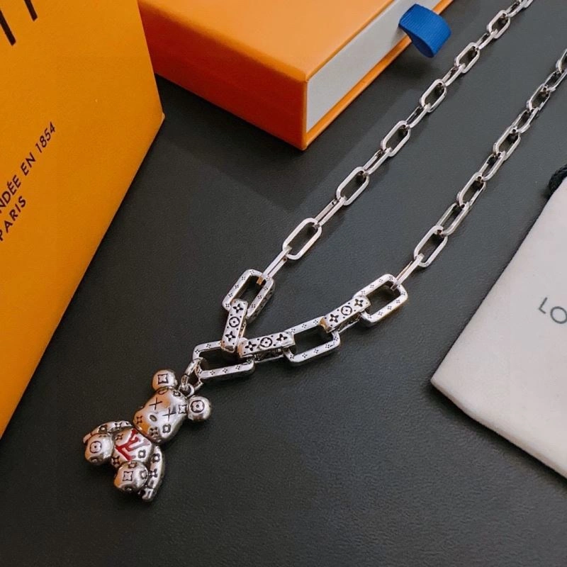 Louis Vuitton Necklaces FreshLook 250531