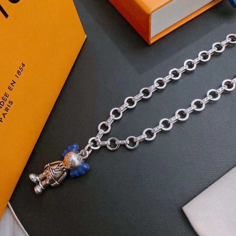 Louis Vuitton Necklaces Trendy 250543
