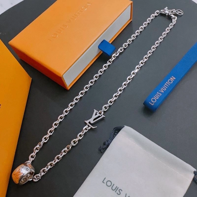 Louis Vuitton Necklaces HighPerformance 250546