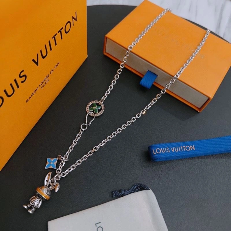 SunProtective Louis Vuitton Necklaces 250555