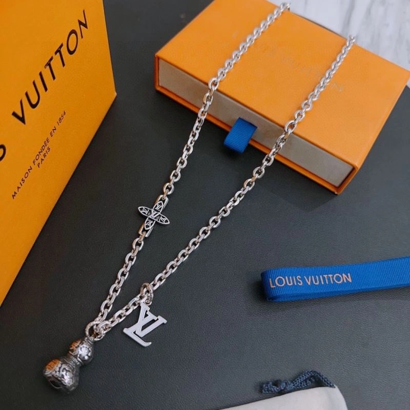 Louis Vuitton Necklaces Contemporary 250561