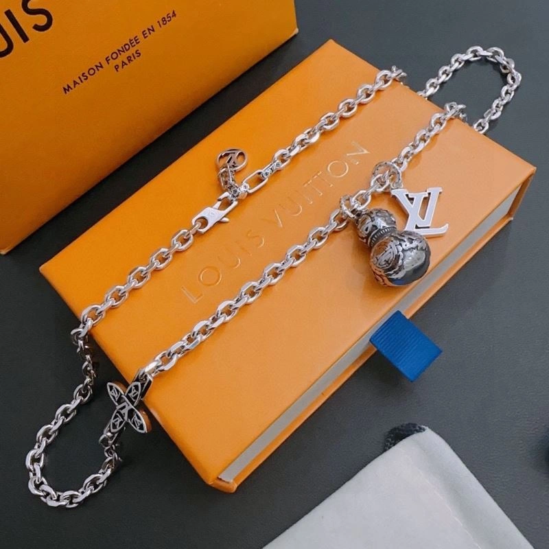 Louis Vuitton Necklaces Contemporary 250561