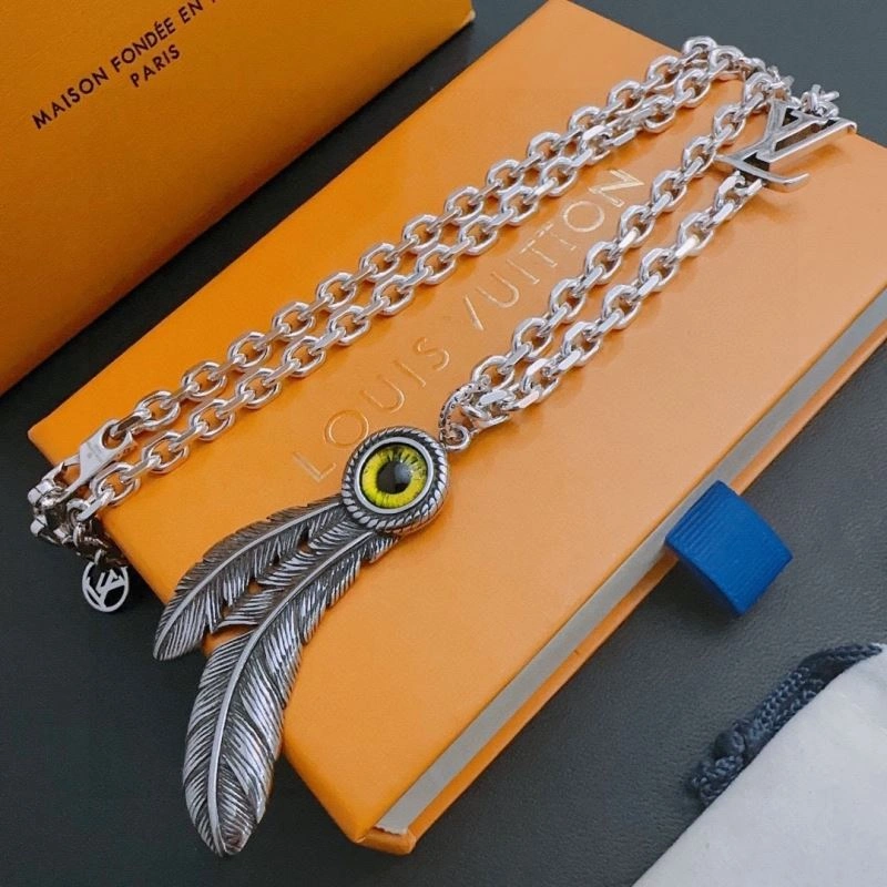 Louis Vuitton Necklaces WrinkleFree 250557