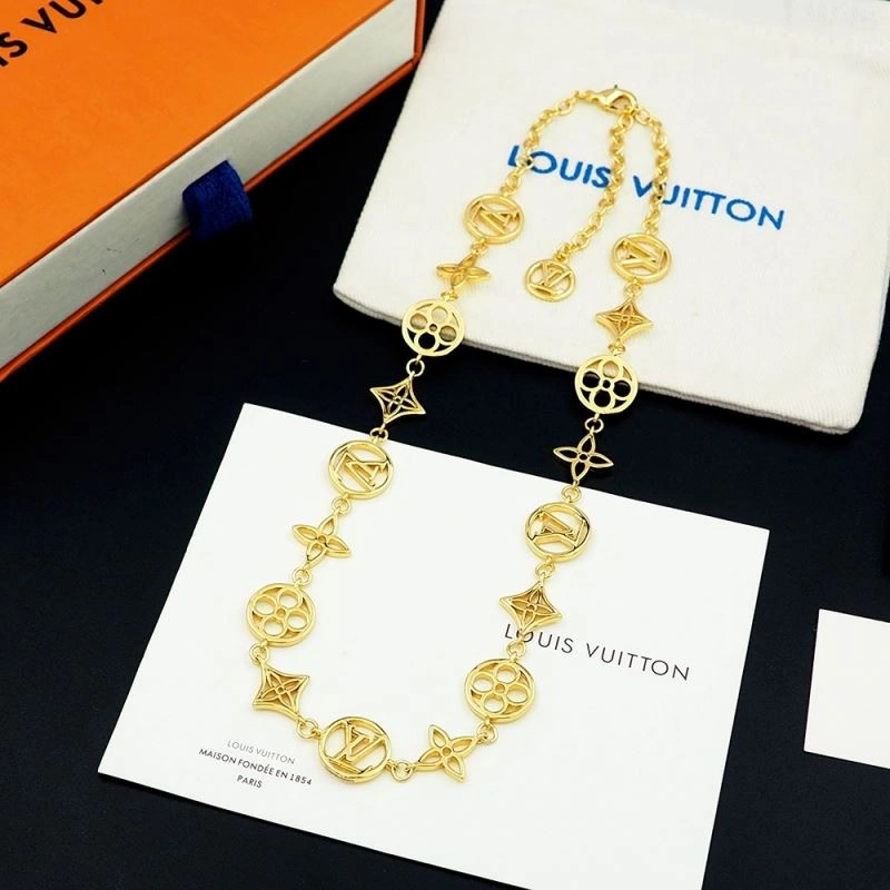 Louis Vuitton Necklaces Unique 250542