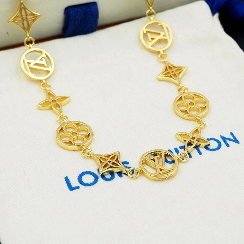 Louis Vuitton Necklaces Unique 250542