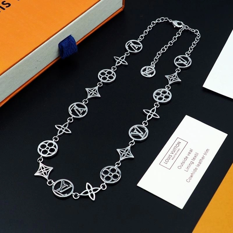 Lightweight Louis Vuitton Necklaces 250556
