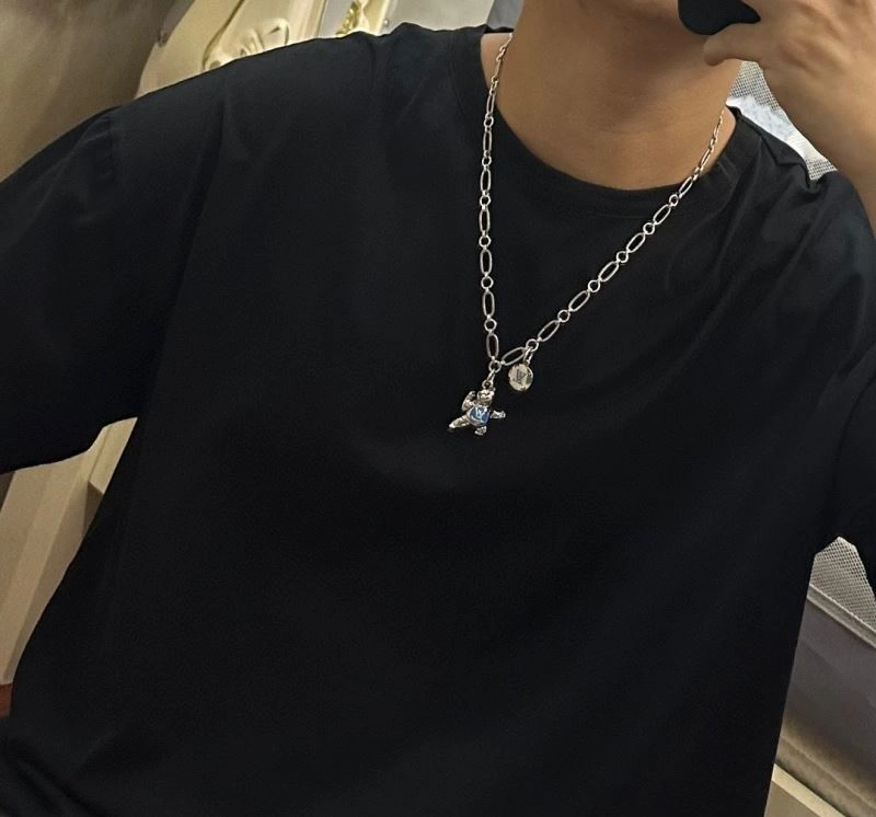 Louis Vuitton Necklaces RelaxedFit 250560